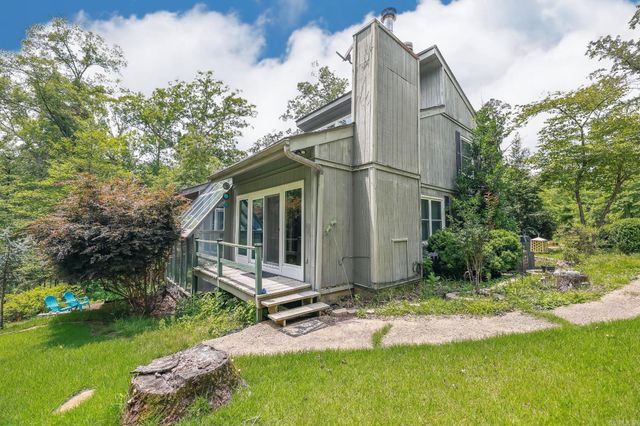 24 Chaffee Creek Trl, Camden, AR 71701