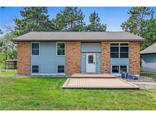 650 93rd Street, Roberts, WI 54023