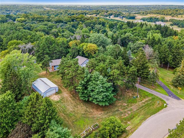 650 93rd Street, Roberts, WI 54023