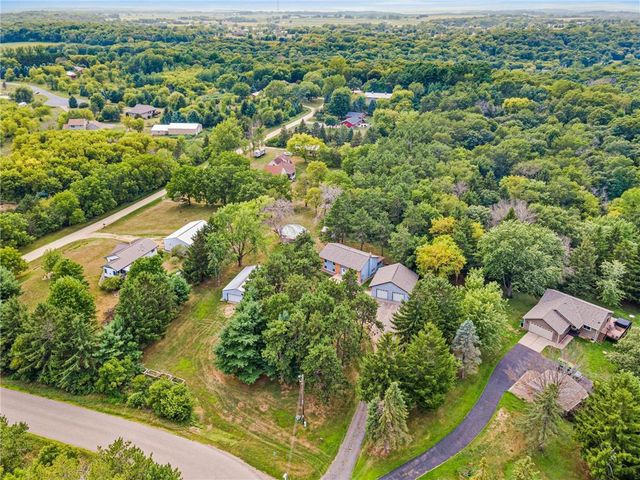 650 93rd Street, Roberts, WI 54023