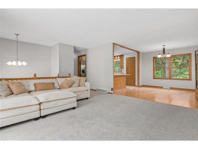 650 93rd Street, Roberts, WI 54023