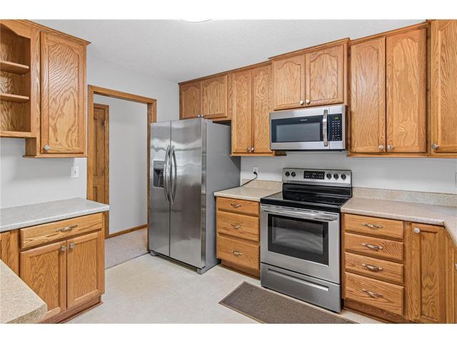 650 93rd Street, Roberts, WI 54023