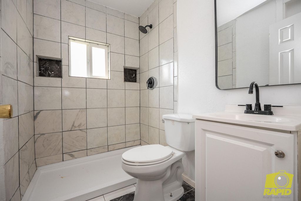 Image 18 of property listing at 1405 Hassell Street, San Angelo, TX 76901