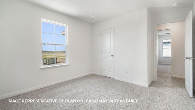 268 Gilmer LN, Buda, TX 78610
