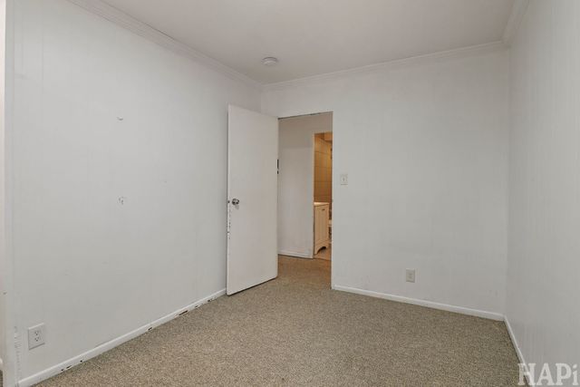 916 Chestnut Street, Waukegan, IL 60085