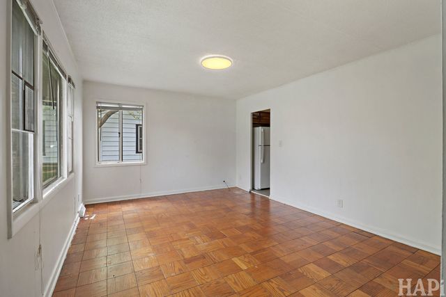 916 Chestnut Street, Waukegan, IL 60085