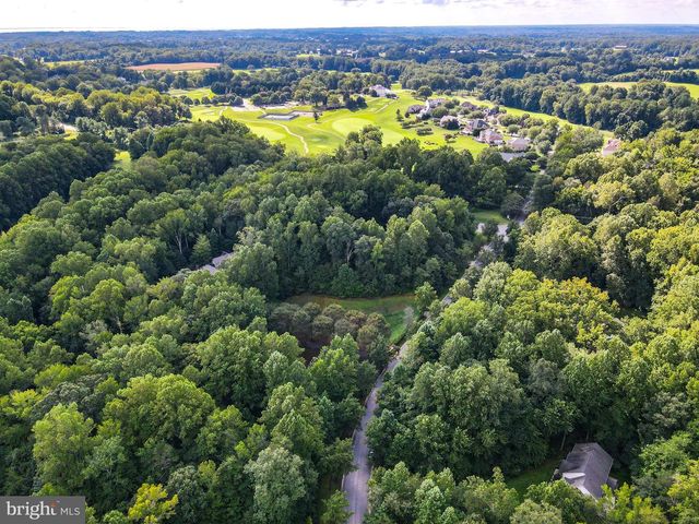 5248 FERRY BRANCH LN, Lothian, MD 20711