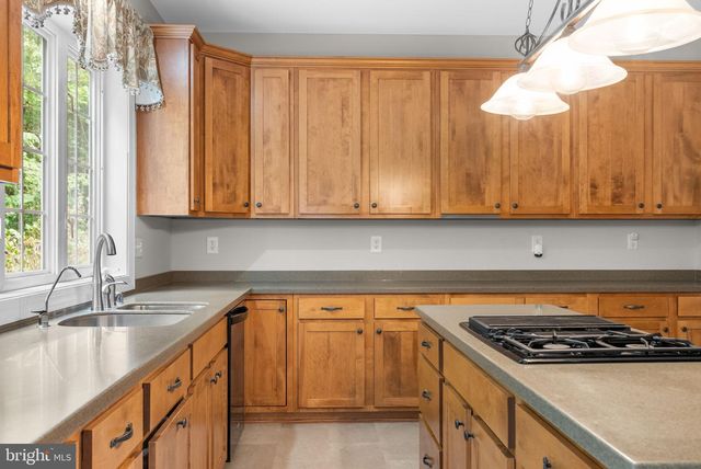 5248 FERRY BRANCH LN, Lothian, MD 20711