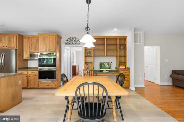 5248 FERRY BRANCH LN, Lothian, MD 20711