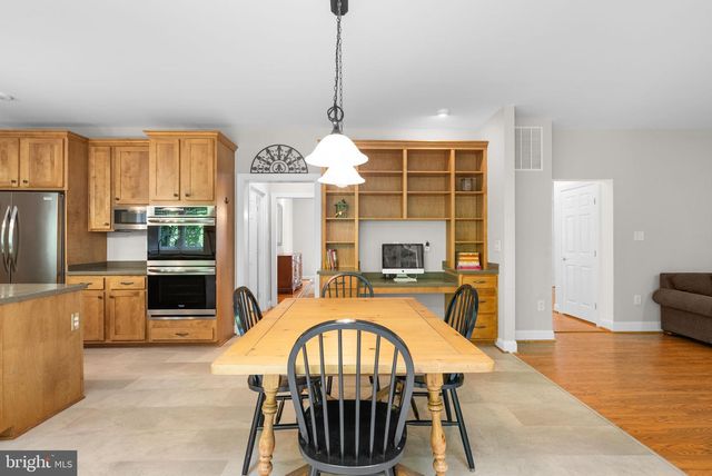 5248 FERRY BRANCH LN, Lothian, MD 20711