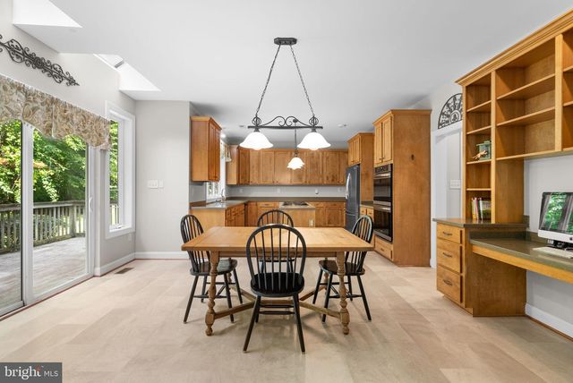 5248 FERRY BRANCH LN, Lothian, MD 20711