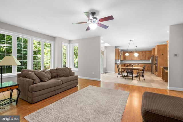 5248 FERRY BRANCH LN, Lothian, MD 20711