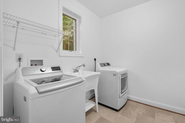 5248 FERRY BRANCH LN, Lothian, MD 20711