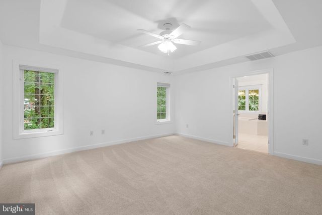 5248 FERRY BRANCH LN, Lothian, MD 20711
