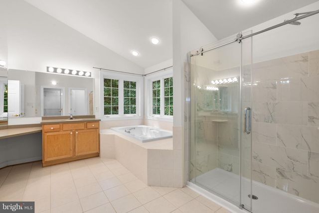 5248 FERRY BRANCH LN, Lothian, MD 20711