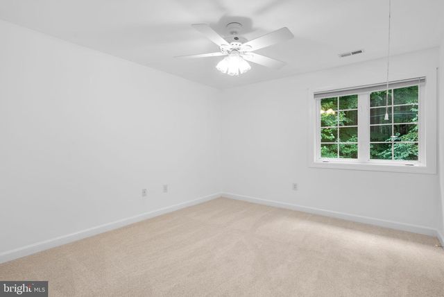5248 FERRY BRANCH LN, Lothian, MD 20711