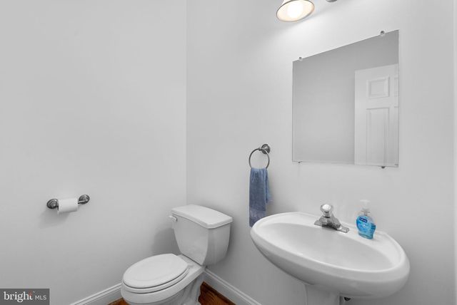 5248 FERRY BRANCH LN, Lothian, MD 20711
