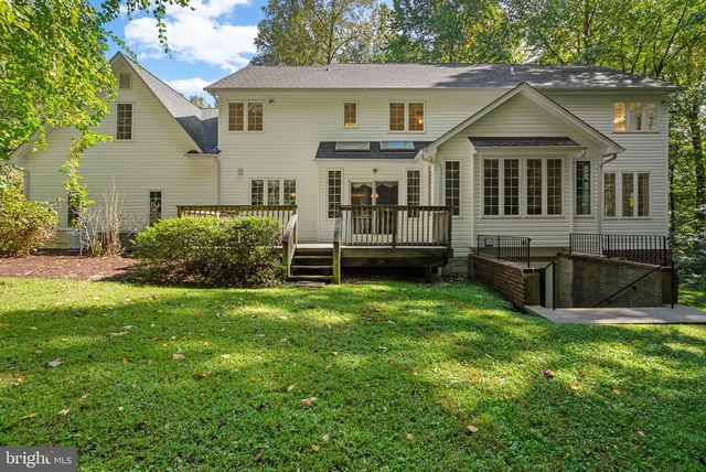 5248 FERRY BRANCH LN, Lothian, MD 20711