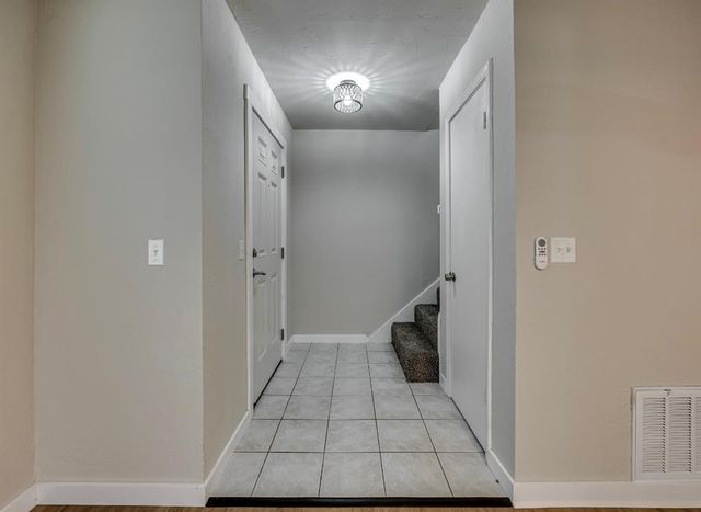 2608 N Ann Arbor Street 139, Oklahoma City, OK 73127