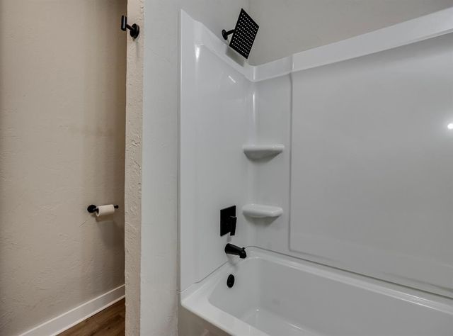 2608 N Ann Arbor Street 139, Oklahoma City, OK 73127