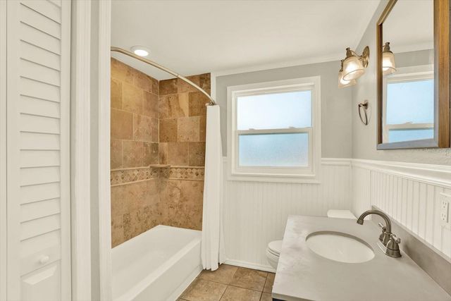 11404 N 52ND STREET, Tampa, FL 33617