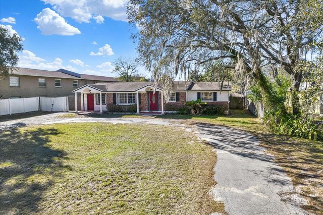 11404 N 52ND STREET, Tampa, FL 33617