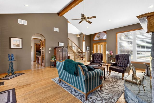 2501 Kingston Drive, Bartlesville, OK 74006