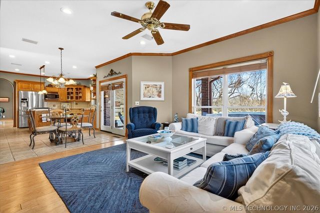 2501 Kingston Drive, Bartlesville, OK 74006