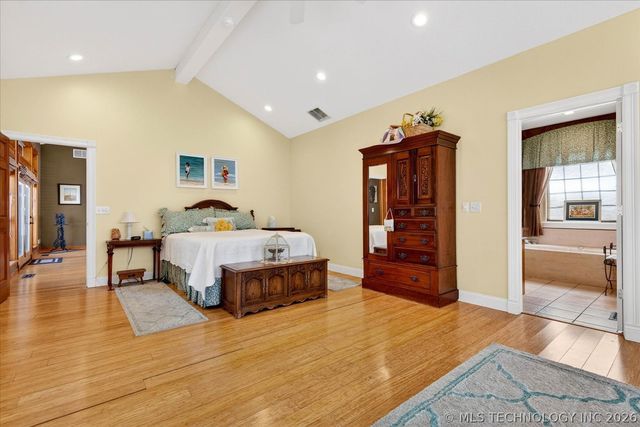 2501 Kingston Drive, Bartlesville, OK 74006