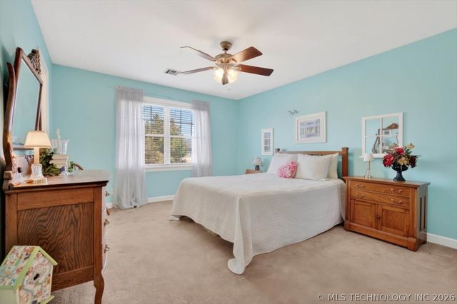 2501 Kingston Drive, Bartlesville, OK 74006