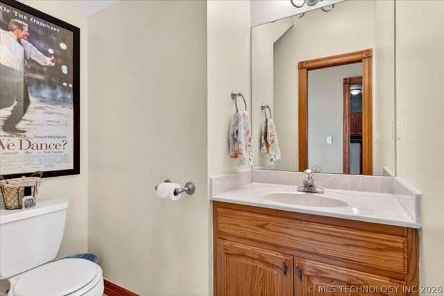 2501 Kingston Drive, Bartlesville, OK 74006