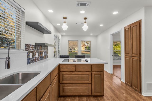 512 Arbor Brook Lane, Coppell, TX 75019