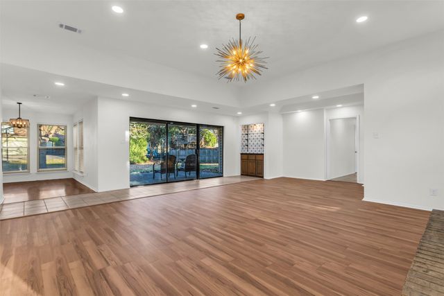 512 Arbor Brook Lane, Coppell, TX 75019