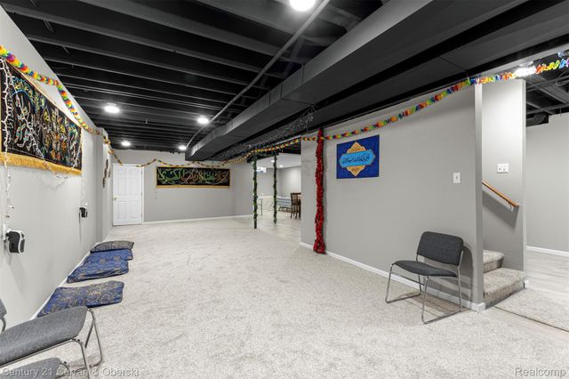 13120 Sawgrass Court, Taylor, MI 48180