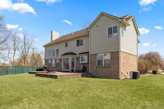 13120 Sawgrass Court, Taylor, MI 48180