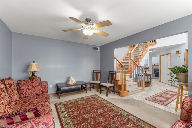 13120 Sawgrass Court, Taylor, MI 48180