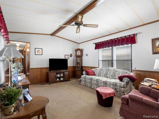 192 Jay Street, Dearborn Heights, MI 48127