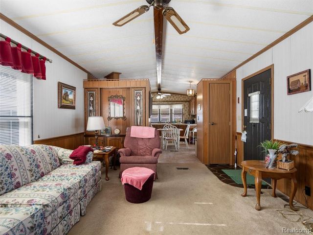 192 Jay Street, Dearborn Heights, MI 48127