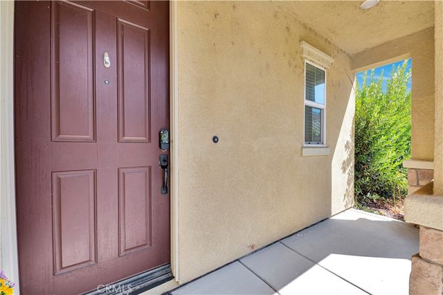 721 Pooish, San Jacinto, CA 92582