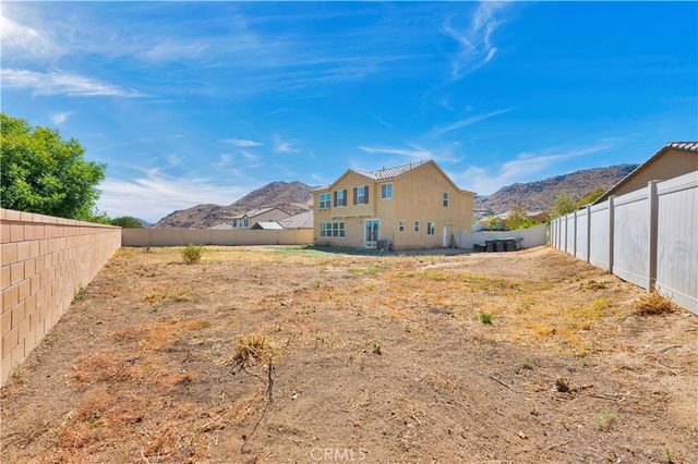 721 Pooish, San Jacinto, CA 92582