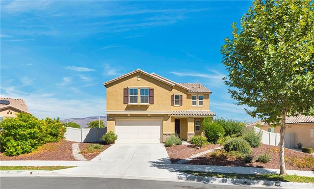 721 Pooish, San Jacinto, CA 92582
