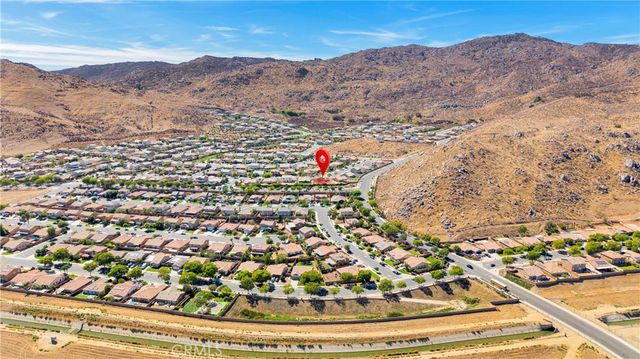 721 Pooish, San Jacinto, CA 92582