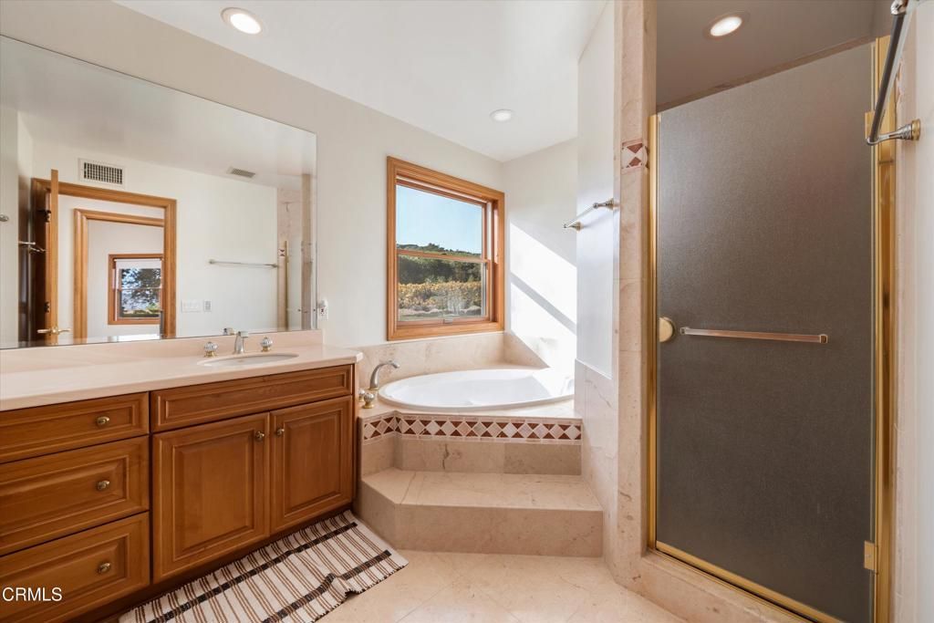 Image 19 of property listing at 6150 Baja Vista Drive, Somis, CA 93066