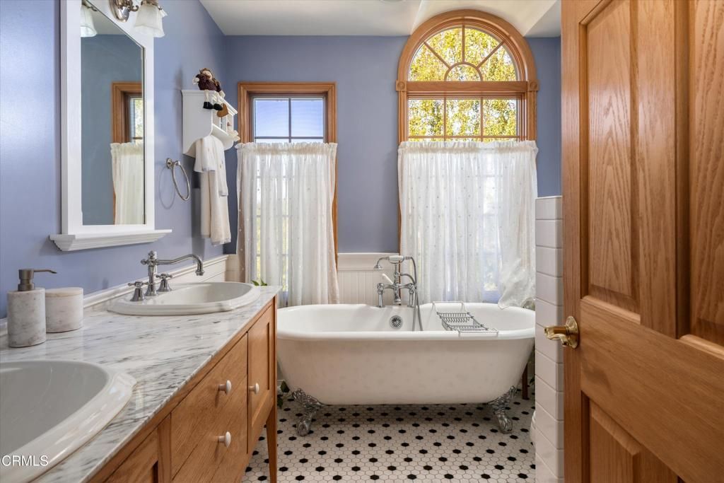 Image 57 of property listing at 6150 Baja Vista Drive, Somis, CA 93066