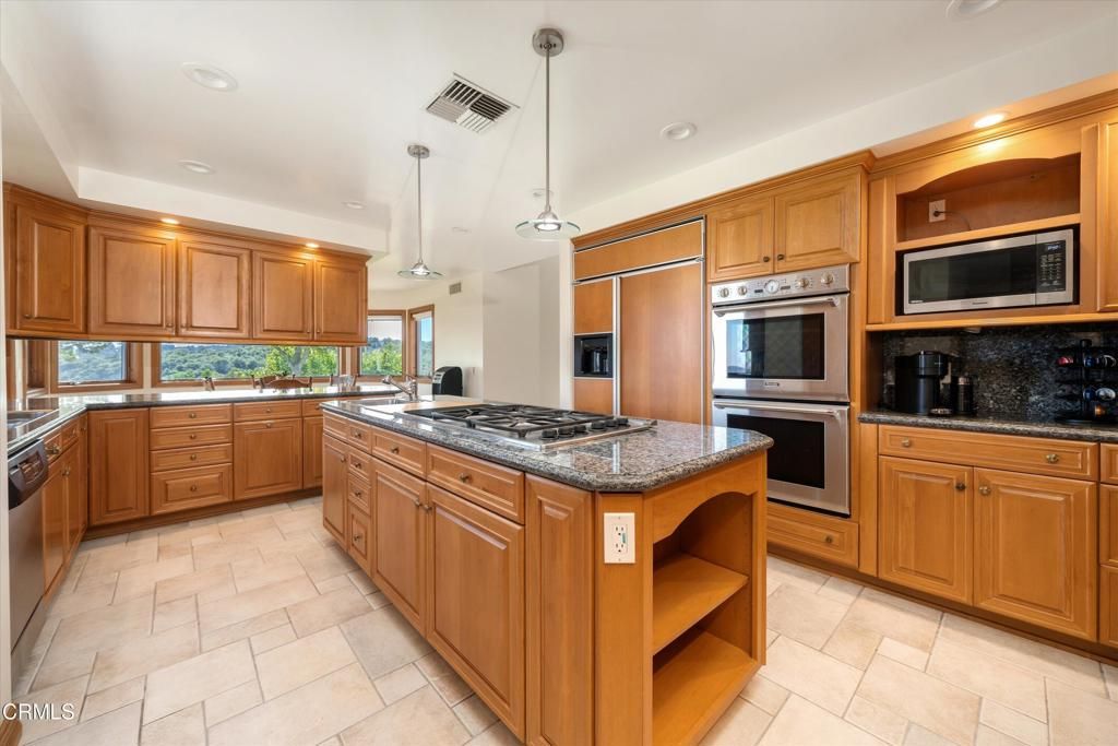 Image 8 of property listing at 6150 Baja Vista Drive, Somis, CA 93066