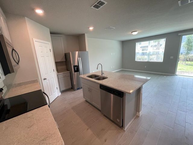 513 LEGACY LOOP, Davenport, FL 33896