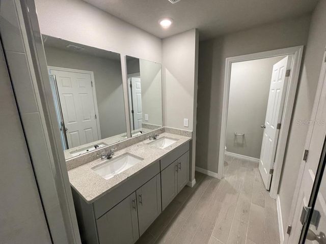 513 LEGACY LOOP, Davenport, FL 33896