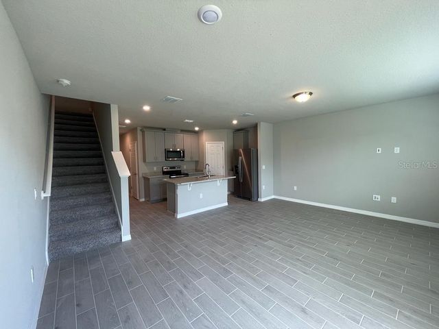 513 LEGACY LOOP, Davenport, FL 33896