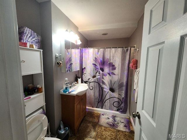 2214 McCausland Avenue, St Louis, MO 63143