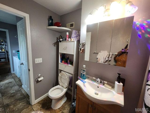 2214 McCausland Avenue, St Louis, MO 63143